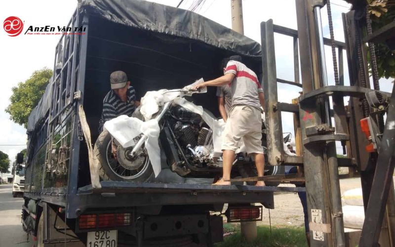 AnzEn nhận vận chuyển xe máy đi toàn quốc